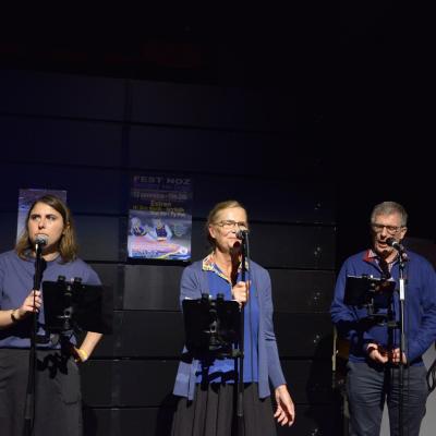 Istribilh chants a danser en breton au fest noz 1